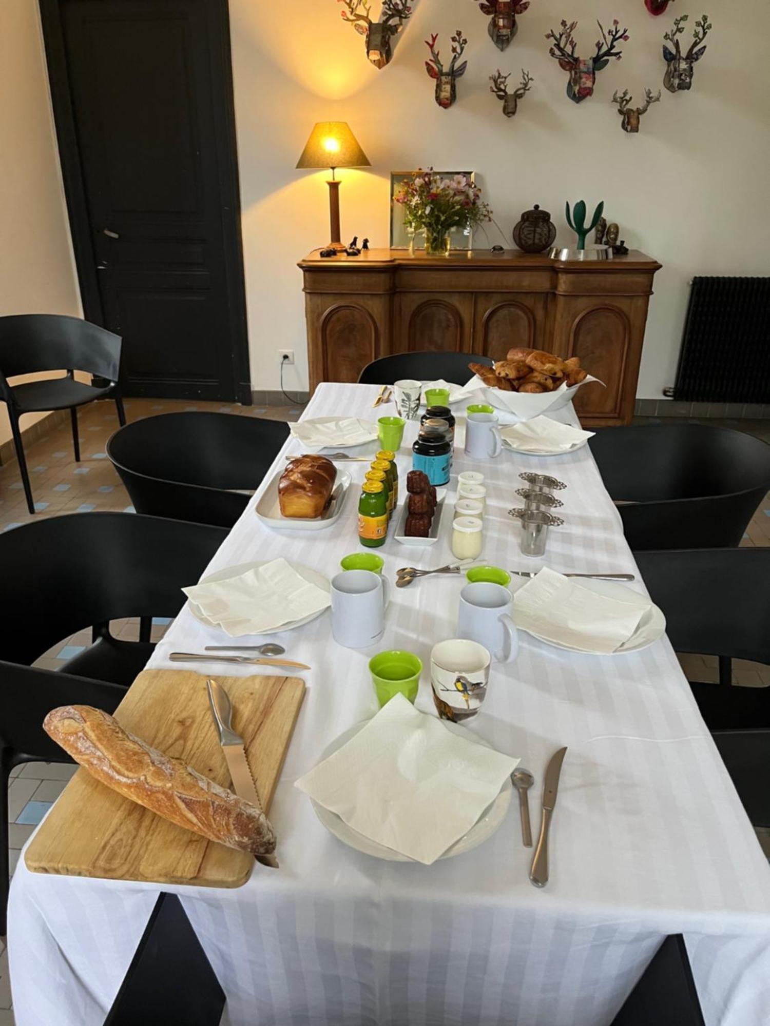 Maison Mokassi Laloubere Bagian luar foto