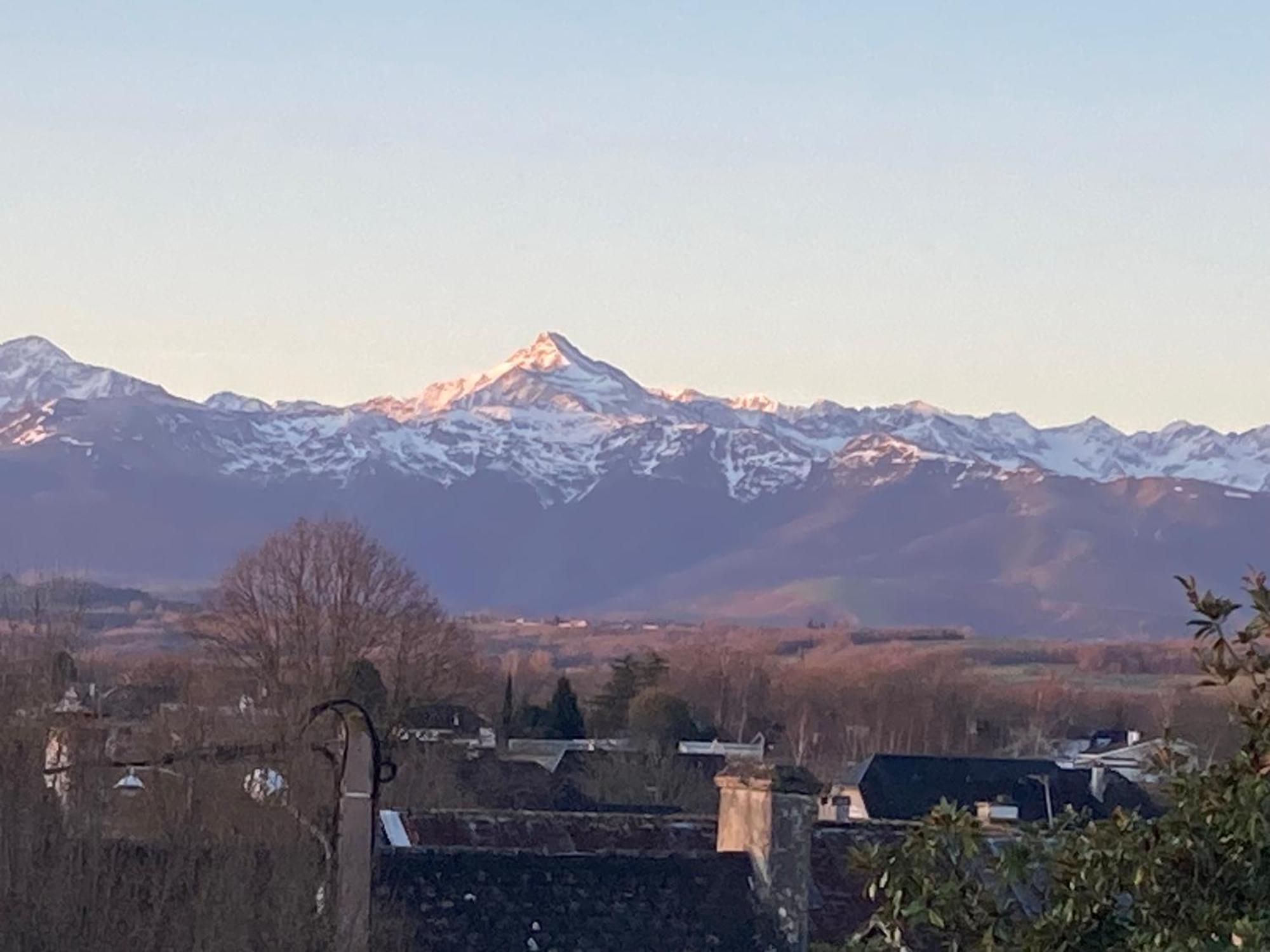 Maison Mokassi Laloubere Bagian luar foto